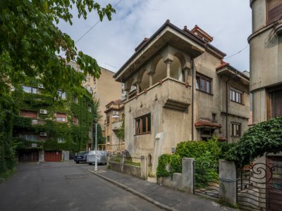 P-TA LAHOVARI, VILA REPREZENTATIVA PENTRU BIROURI, 425 MP.