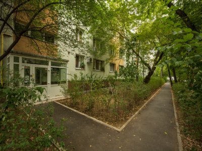 Romancierilor – Lunca Cernei, apartament 3 camere decomandat, 65 mp.