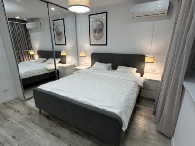 3 CAMERE-80 MP, UNIRII!