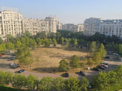 Apartament 3 camere vedere libera Piata Alba Iulia