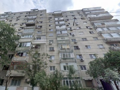 SE VINDE APARTAMENT 2 CAMERER DECOMANDAT IN DRUMUL TABEREI LANGA METROU FAVORIT