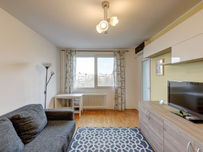 Apartament 2 camere, decomandat, langa metrou Grigorescu