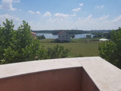 O Oază de Spațiu și Eleganță in zona de agrement Cernica