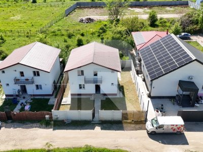 CASA 179 MP LOT 250 MP CLINCENI