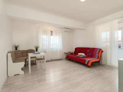 AVANGARDE CITY - TINERETULUI - APARTAMENT 59 MP, ETAJ 7, LA CHEIE!