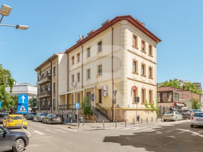 RESTAURANT DE VANZARE  zona ARMENEASCA