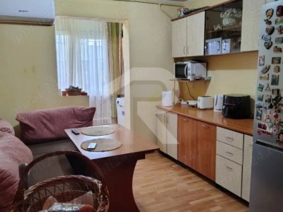 APARTAMENT 2 CAMERE DECOMANDAT -RAHOVA