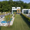 🏡 Reședință modernă 400 mp utili, teren 1.200 mp – deschidere directă la lac thumb 2