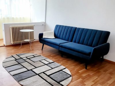 De inchiriat apart 2 camere bdul Nicolae Balcescu/Magheru ( galerie Orizont) 