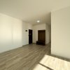 Apartament de inchiriat - suprafata generoasa thumb 3