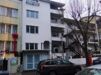 Vă propunem spre inchiriere clădire de birouri situată în zona Cotroceni