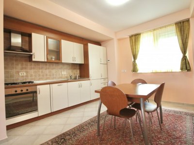 DOROBANTI-TUDOR STEFAN, APARTAMENT ELEGANT, SINGUR PE NIVEL, 123MP, LIVING 42MP!