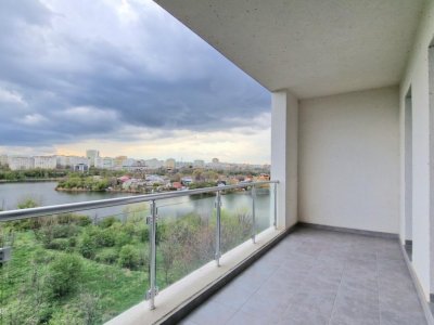 3 Camere - Terasa imensa, Vedere superba catre Lac