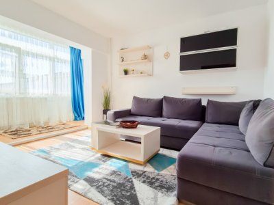 Apartament cu 3 camere, NAvodari, Zona Est