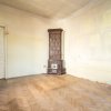 Vila de renovat, pe o stradă liniștită  thumb 8