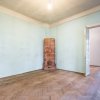 Vila de renovat, pe o stradă liniștită  thumb 15