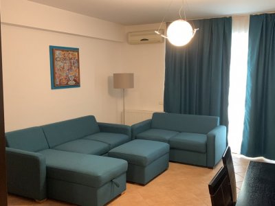 Statiunea Mamaia-Apartament compus din 2 camere situat la etajul 2