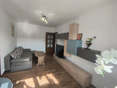 Tomis nord-Apartament 2 camere semidecomandat, renovat nou.