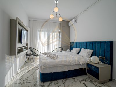 Stațiunea Mamaia - Complex Casa Del Mar - Garsoniera cu vedere la mare si lac.