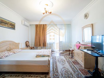 Apartament spațios cu 3 camere, 2 băi și 3 balcoane – zona FAR, bloc 2003