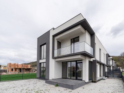 Duplex 4 camere - Budeasa!
