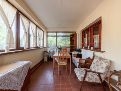 Casa rustica P+1 in zona de deal – Bogati, AG