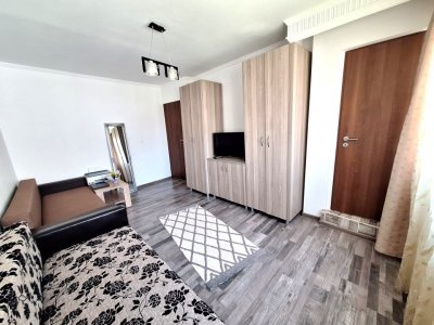 Inchiriere Garsoniera moderna Gavana 3, centrala, et.2