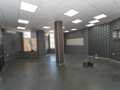 Spatiu de inchiriat pe B-dul DACIA, Mioveni