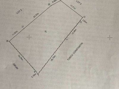 Teren 969 mp intravilan la 10km de Pitesti, langa padure.