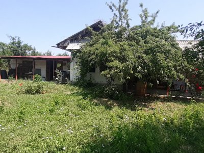 0% COMISION!! Casa   Podul Brosteni