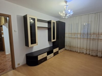 Apartament 2 camere vis-a-vis de Liceul Odobescu