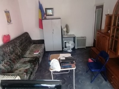 INEL 1 - SOVEJA  Apartament cu 2 camere Decomandate 