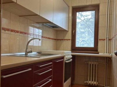 Tomis 3 apartament 2 camere renovat