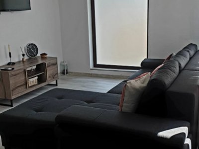 Zona Mamaia Nord,  Apartament 2 camere de inchiriat, termen lung