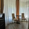 Vila P+1 de inchiriat pe termen lung in Mamaia Sat thumb 4