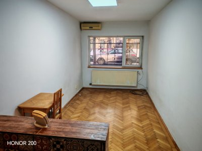 Inchiriere casa trei camere, zona Mosilor Armeneasca
