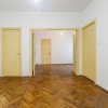 2 camere de vânzare cu potențial–Calea Victoriei, parter înalt, curte interioara thumb 2