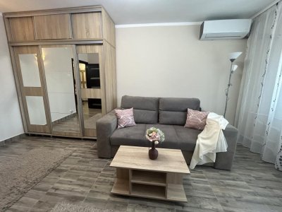 Garsoniera cocheta cu parcare in Titan, la 15 minute de metrou