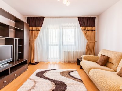 Apartament spatios 2 camere, 2 balcoane, Mall Vitan