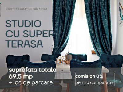 Studio elegant, cu terasa si loc de parcare in proprietate.