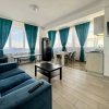 Apartament imens in Mamaia Nord cu 2 camere, 2 bai si terasa de 80 mp ! thumb 3