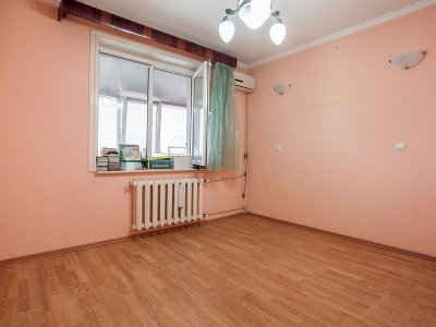 Apartament cu 2 camere, in Constanta, zona FAR - decomandat