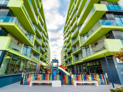 Apartament cu 3 camere Alezzi Beach Resort vedere frontal la mare 