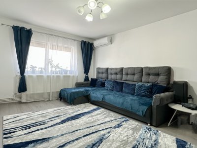 Apartament 3 camere, decomandat, Cumpăna-centru 