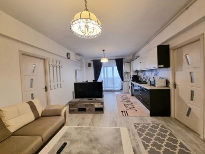 Apartament 3 camere in Mamaia Nord, la doi pasi de plaja, zona Alezzi