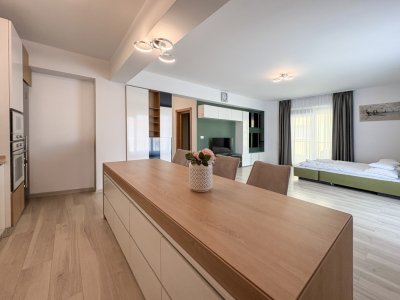 Apartament 2 camere spatios, prima linie la mare , Mamaia Nord 
