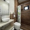 Mamaia-Sat, Vila Tip pensiune modernă, mobilata si utilata complet, 15 camere  thumb 31