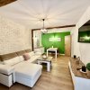 Apartament cu 2 camere de închiriat Gara cu terasa mare thumb 1