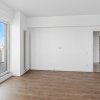 Apartament elegant si luminos cu terasa, la 2 pasi de plaja decomandat thumb 3