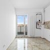 Apartament elegant si luminos cu terasa, la 2 pasi de plaja decomandat thumb 5